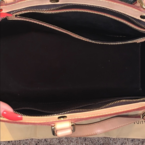 LOUIS VUITTON Vernis Brea MM - Picture 3 of 7